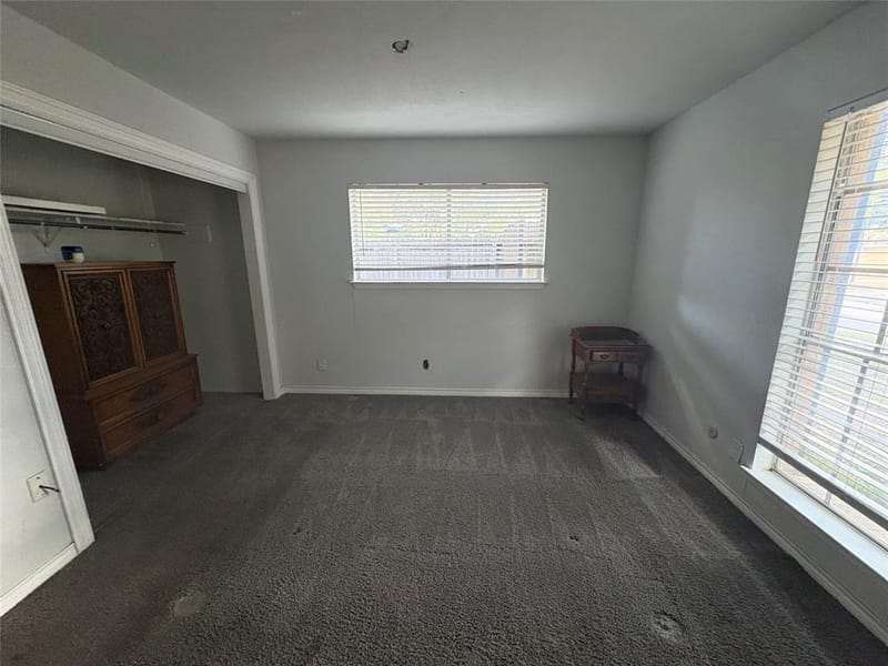 3401 Hampshire Drive, Arlington TX 76013 - Photo 11