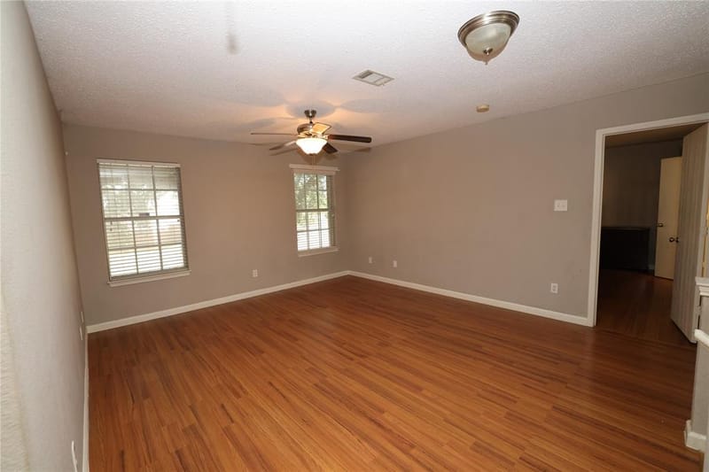 4360 Mesa Drive, Carrollton TX 75010 - Photo 15