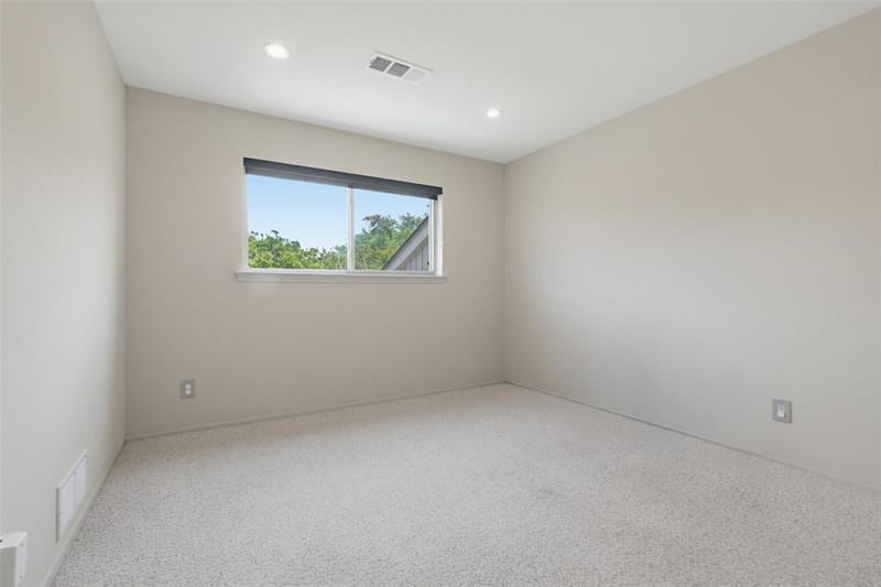 8903 Maple Glen Drive, Dallas TX 75231 - Photo 29