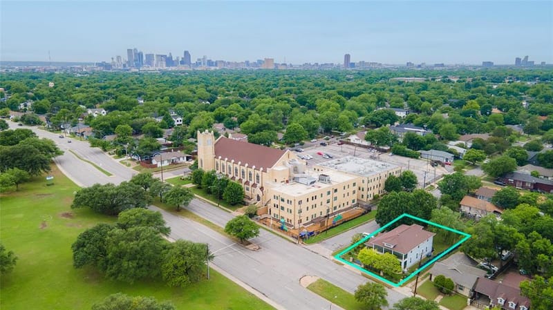 6303 E Grand Avenue, Dallas TX 75223 - Photo 2