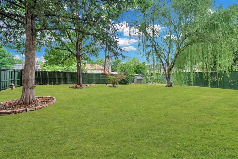 6303 E Grand Avenue, Dallas TX 75223 - Photo 30