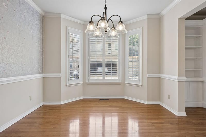 3323 Shellbrook Court, Arlington TX 76016 - Photo 9