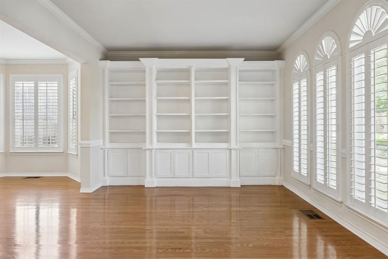 3323 Shellbrook Court, Arlington TX 76016 - Photo 8