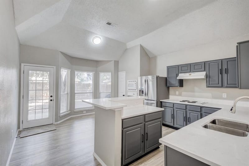 9049 Elbe Trail, Fort Worth TX 76118 - Photo 7