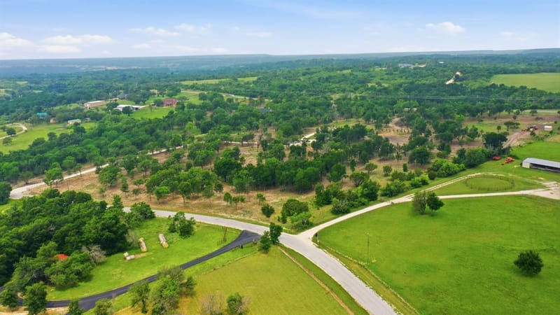 1070 Diamond Oaks Road, Stephenville TX 76401 - Photo 5