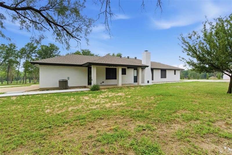 1070 Diamond Oaks Road, Stephenville TX 76401 - Photo 34