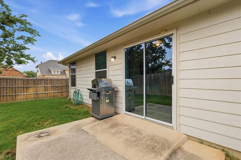 3909 Cliffside Drive, Denton TX 76208 - Photo 36