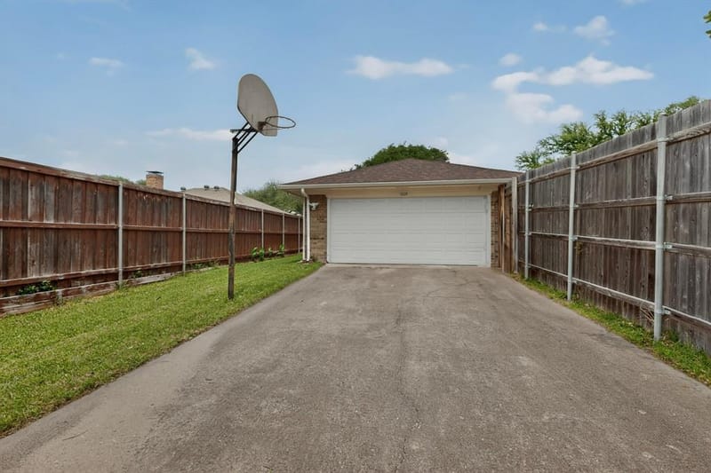 1604 Meadowgate Drive, Richardson TX 75081 - Photo 25