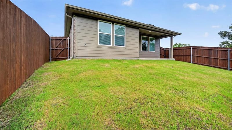909 Jefferson Way, Sherman TX 75090 - Photo 4