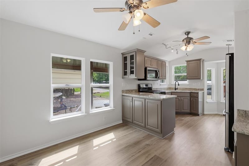6435 FM 17 # 375, Yantis TX 75497 - Photo 10