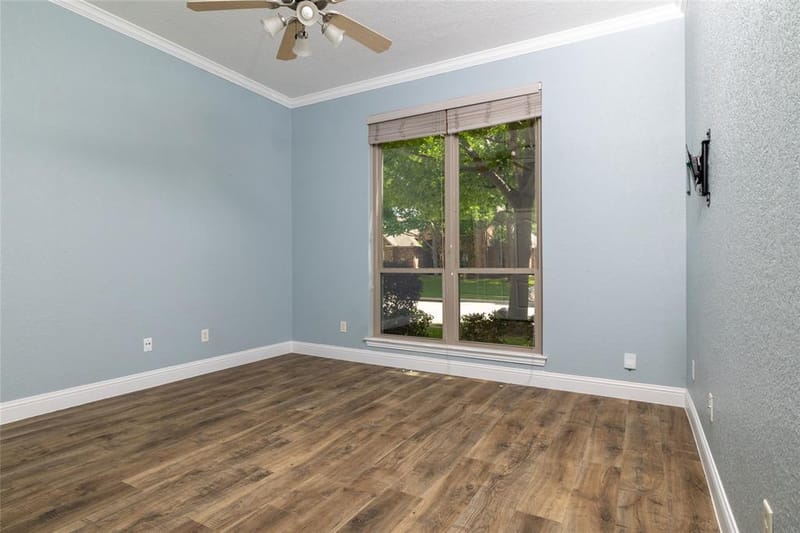 8105 Thornwood Drive, North Richland Hills TX 76182 - Photo 32