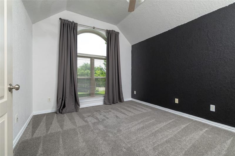 8105 Thornwood Drive, North Richland Hills TX 76182 - Photo 31