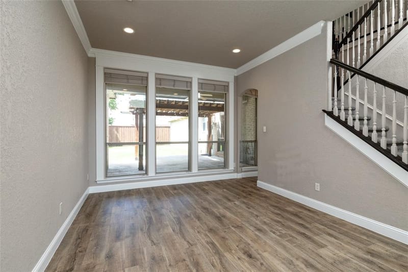 8105 Thornwood Drive, North Richland Hills TX 76182 - Photo 8