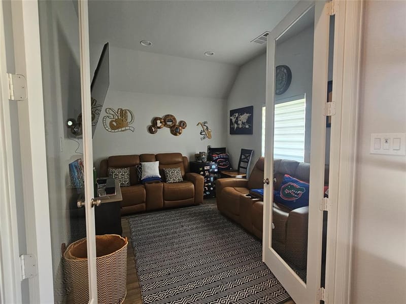 1817 Buckeye Lane, Mansfield TX 76063 - Photo 6
