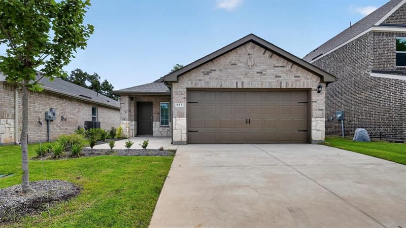 937 Jefferson Way, Sherman TX 75090