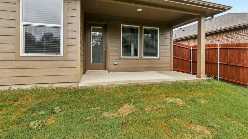 913 Jefferson Way, Sherman TX 75090 - Photo 7
