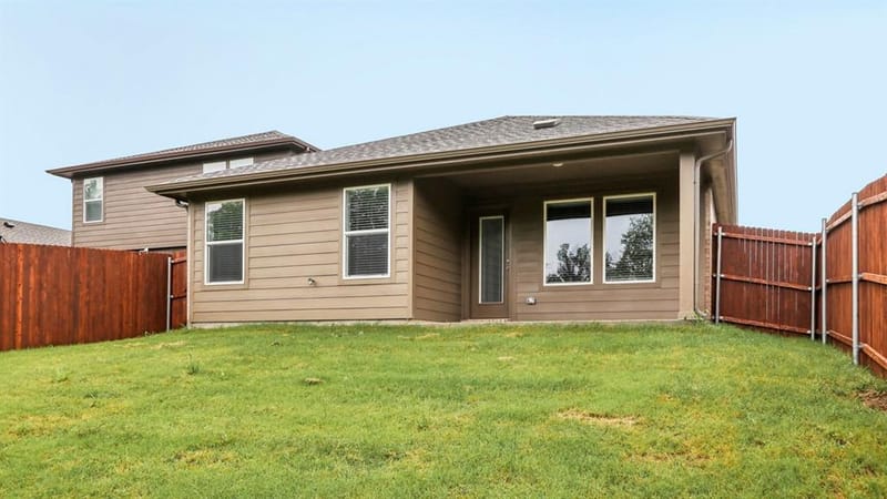 913 Jefferson Way, Sherman TX 75090 - Photo 9