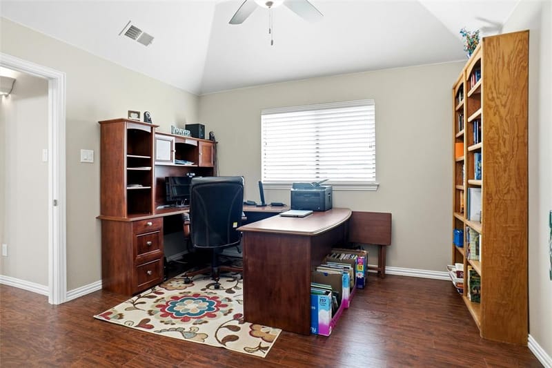 316 Vickery Way, Denton TX 76210 - Photo 32