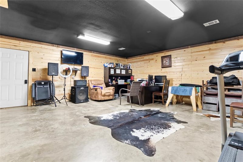 163 County Road 3106, Campbell TX 75422 - Photo 30