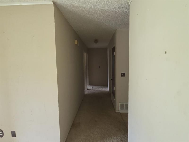 709 Lee Street, Bowie TX 76230 - Photo 17