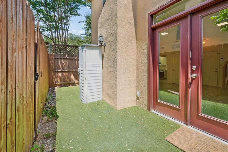 4307 Gilbert Avenue # 302, Dallas TX 75219 - Photo 27