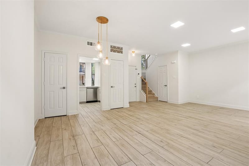4307 Gilbert Avenue # 302, Dallas TX 75219 - Photo 5