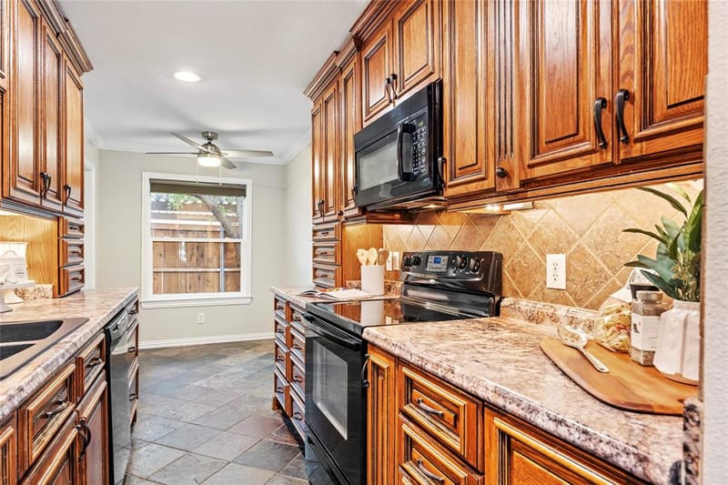 13571 Waterfall Way, Dallas TX 75240 - Photo 10