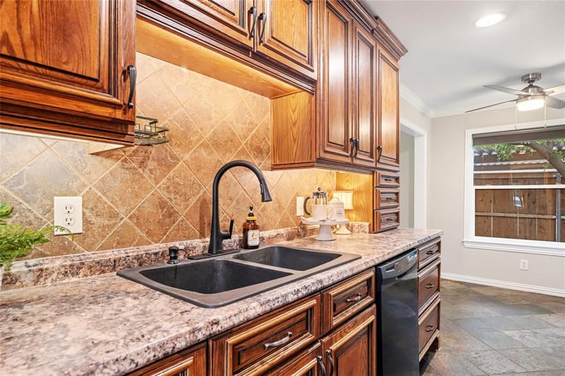 13571 Waterfall Way, Dallas TX 75240 - Photo 11