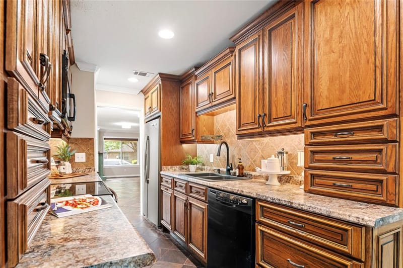 13571 Waterfall Way, Dallas TX 75240 - Photo 8
