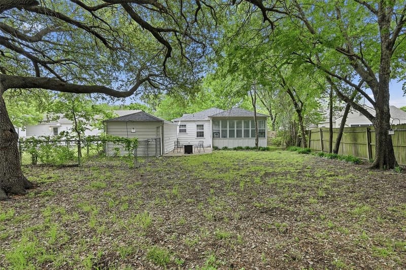 1032 N Lockhart Street, Sherman TX 75092 - Photo 34