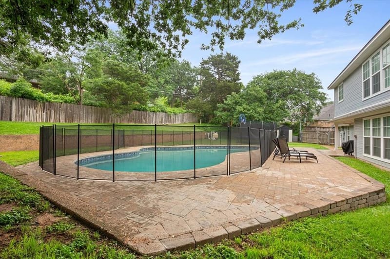 402 Shadow Mountain Drive, Woodway TX 76712 - Photo 30