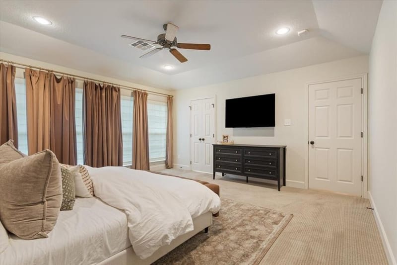 402 Shadow Mountain Drive, Woodway TX 76712 - Photo 19