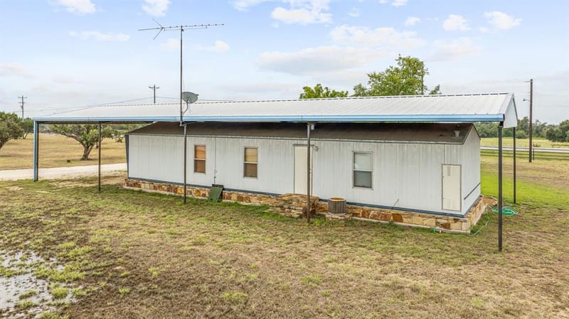 7517 US Highway 67, Stephenville TX 76401 - Photo 35