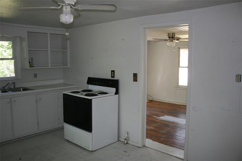 908 Franklin Street, Weatherford TX 76086 - Photo 9
