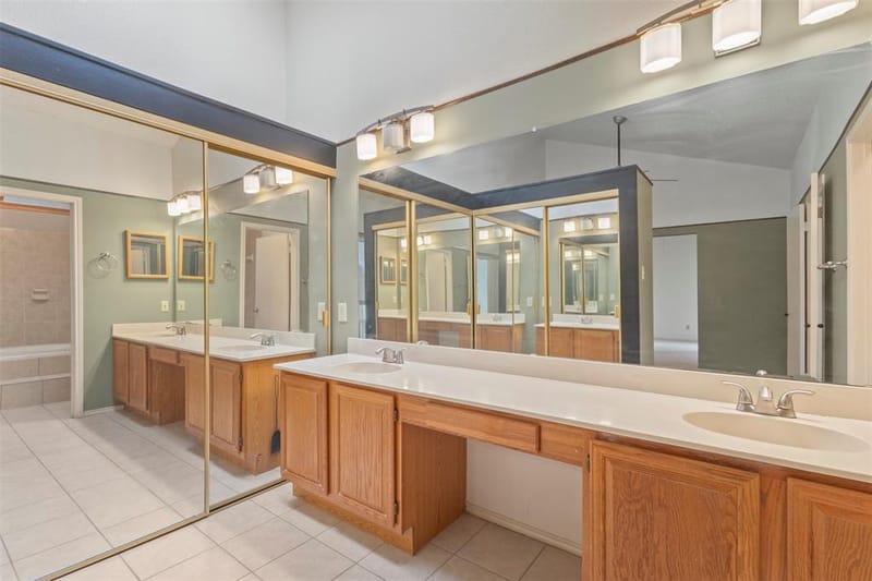 563 Ranch Trail # 217, Irving TX 75063 - Photo 13
