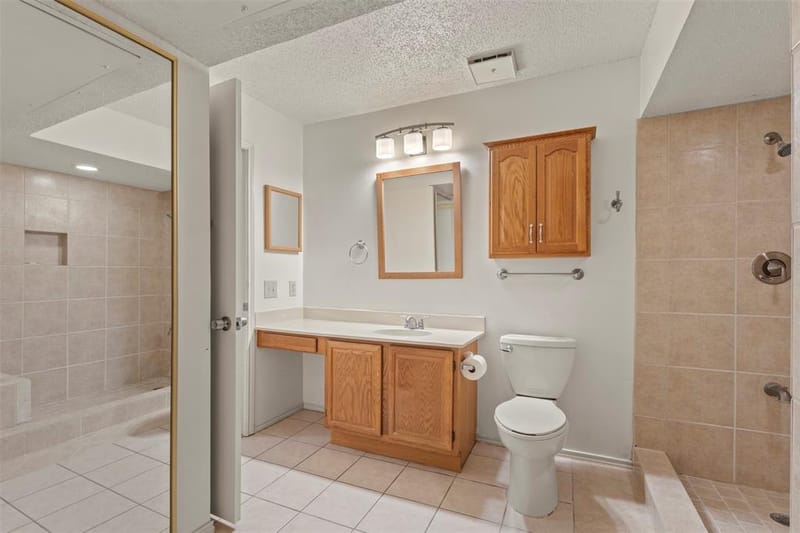 563 Ranch Trail # 217, Irving TX 75063 - Photo 17