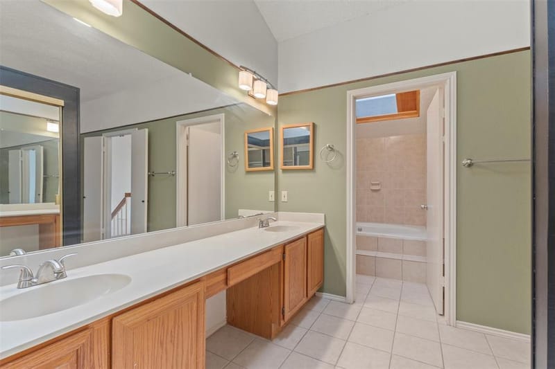 563 Ranch Trail # 217, Irving TX 75063 - Photo 14