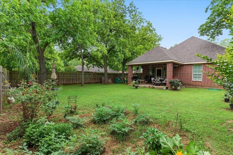 502 Ritchey Street, Gainesville TX 76240 - Photo 27