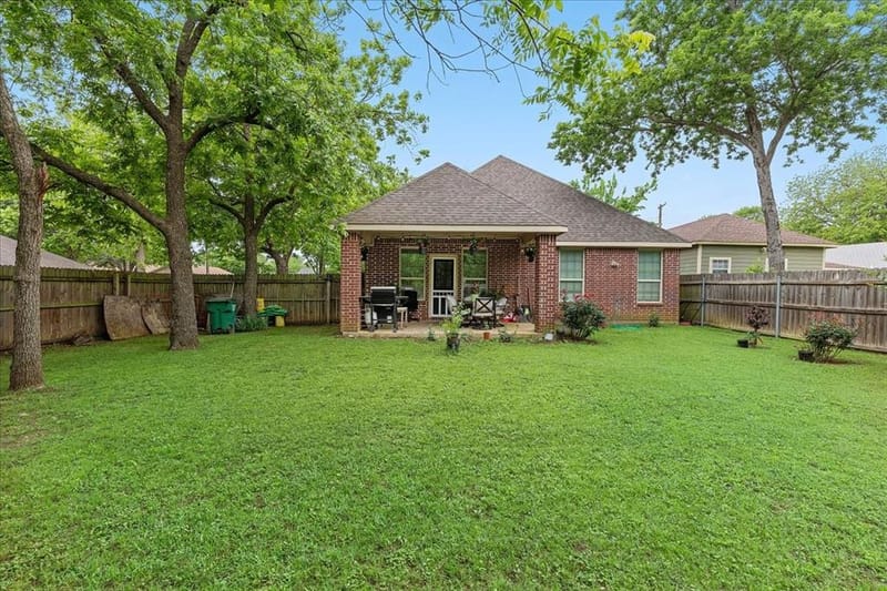 502 Ritchey Street, Gainesville TX 76240 - Photo 26