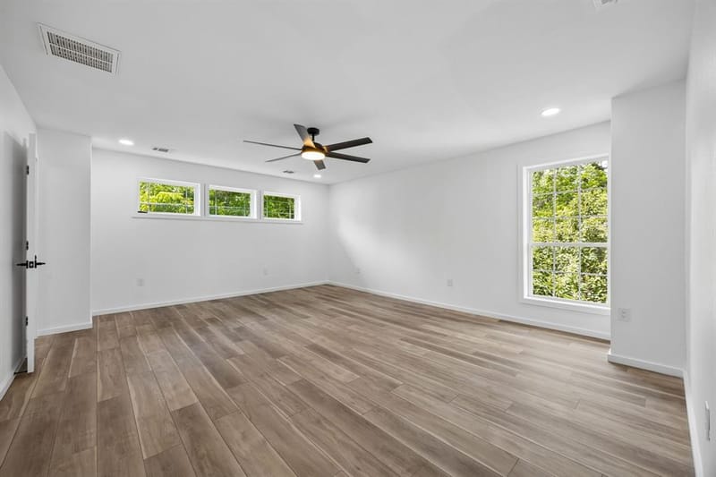 1011 S Waverly Drive, Dallas TX 75208 - Photo 27