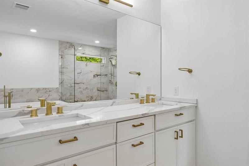 1011 S Waverly Drive, Dallas TX 75208 - Photo 31