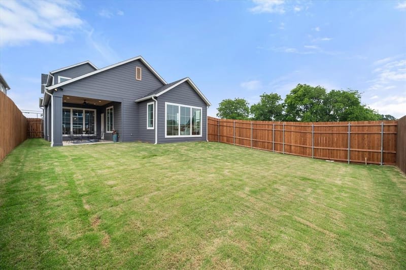 204 N Pine Street, Roanoke TX 76262 - Photo 32
