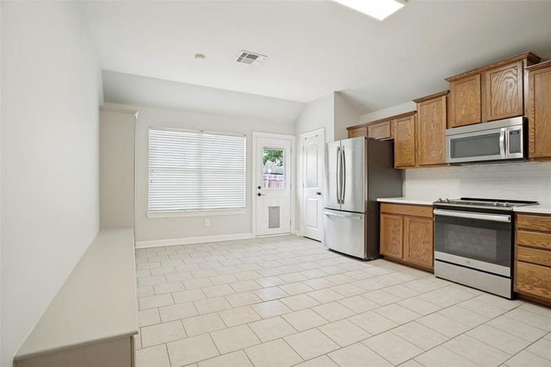 2906 Holly Lane, Wylie TX 75098 - Photo 10