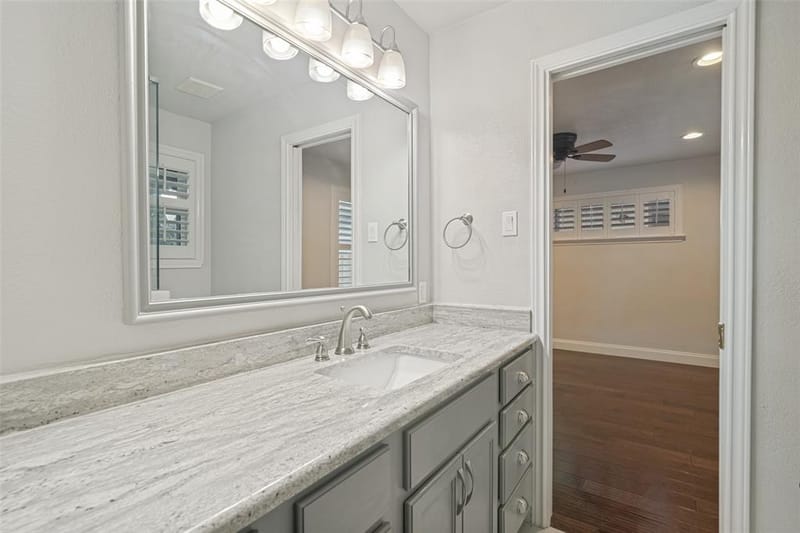 10950 Scotsmeadow Drive, Dallas TX 75218 - Photo 24
