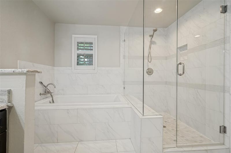 10950 Scotsmeadow Drive, Dallas TX 75218 - Photo 21