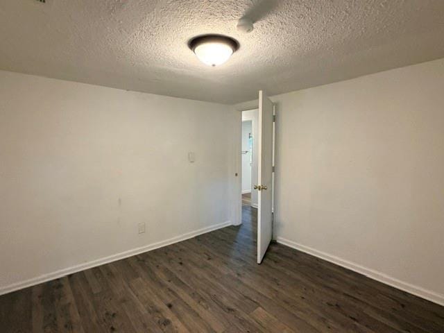 927 W Baker Street, Denison TX 75020 - Photo 11