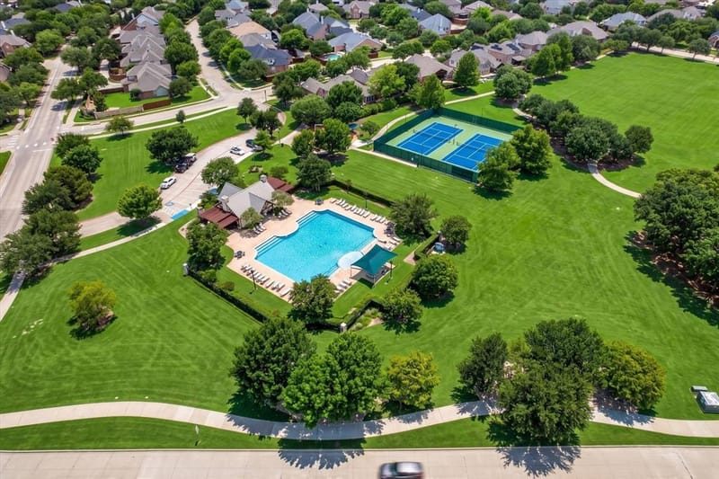 10761 Silver Dollar Drive, Frisco TX 75033 - Photo 39