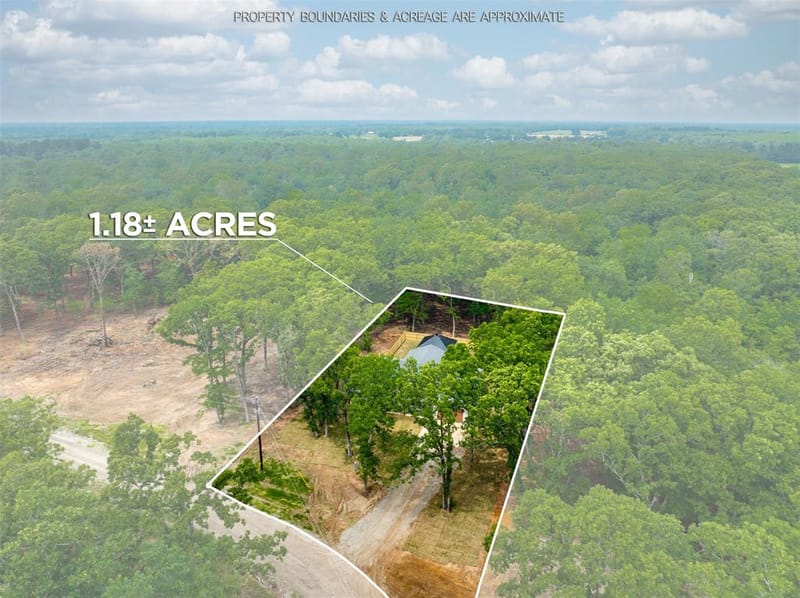 130 Private Road 35407, Sumner TX 75486 - Photo 37