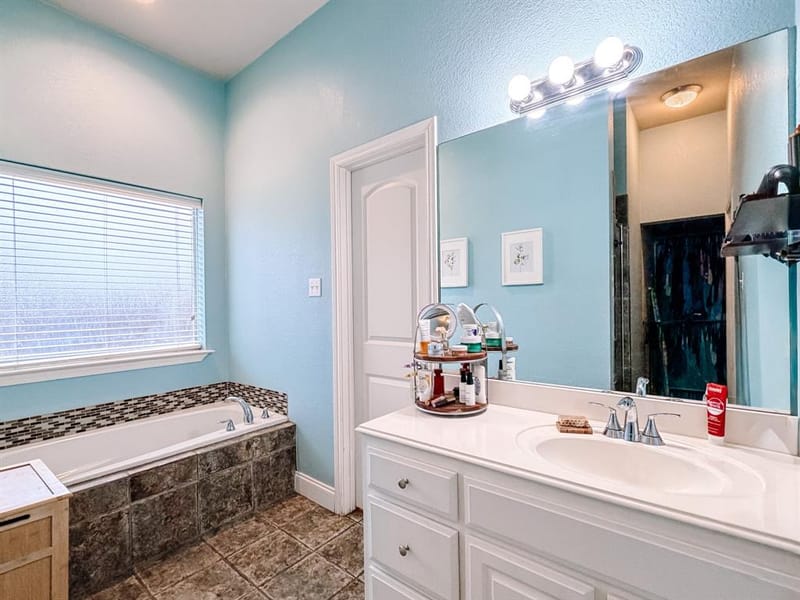 1504 Wade Street, Corsicana TX 75110 - Photo 17