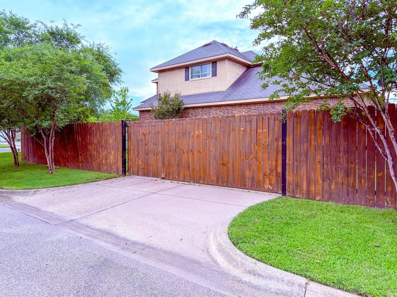 1504 Wade Street, Corsicana TX 75110 - Photo 30